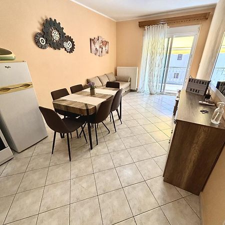 Mina Apartments Nea Kallikrateia Eksteriør bilde